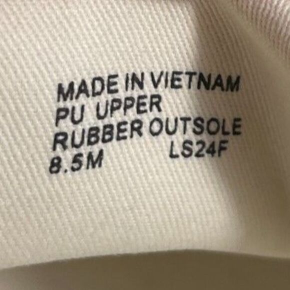 Michael Kors Women's White/Gold Sneakers SZ 8.5M NEw - Picture 7 of 7